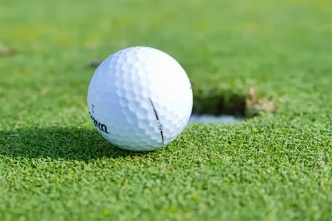 What is The Best Golf Ball for a Senior Woman?