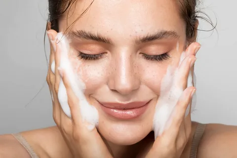 Building a 5-Step Daily Sensitive Skincare Routine for Healthier Skin